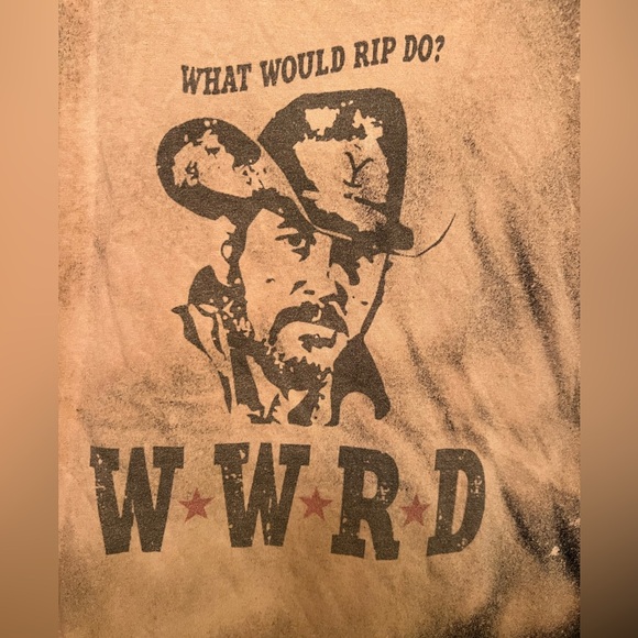Bohemian Cowgirl Tops - ‘What Would Rip Do’ Women’s T-Shirt, Preloved Size XL